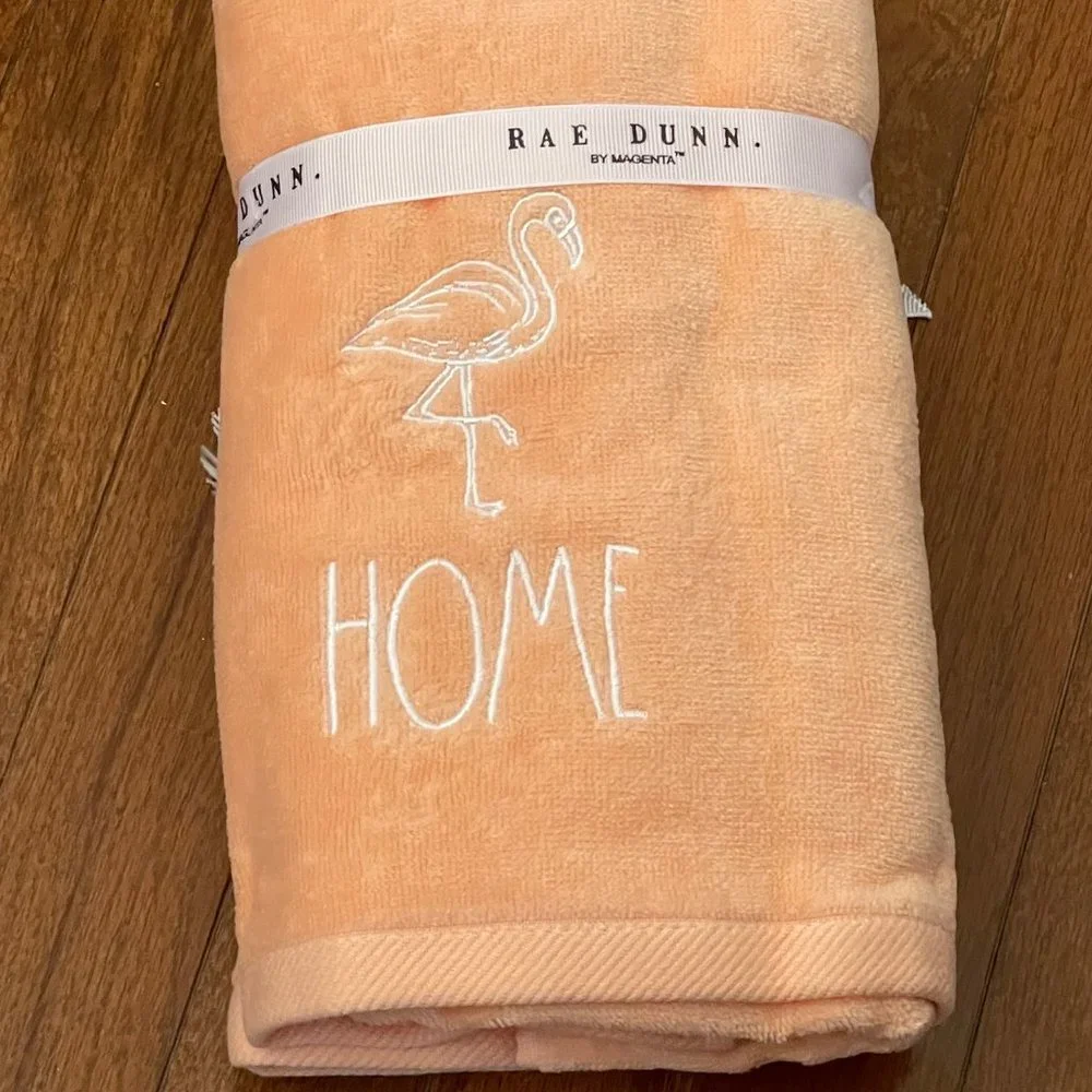 New Rae Dunn by Magenta Peach Home Flamingo Hand Towel Set P5